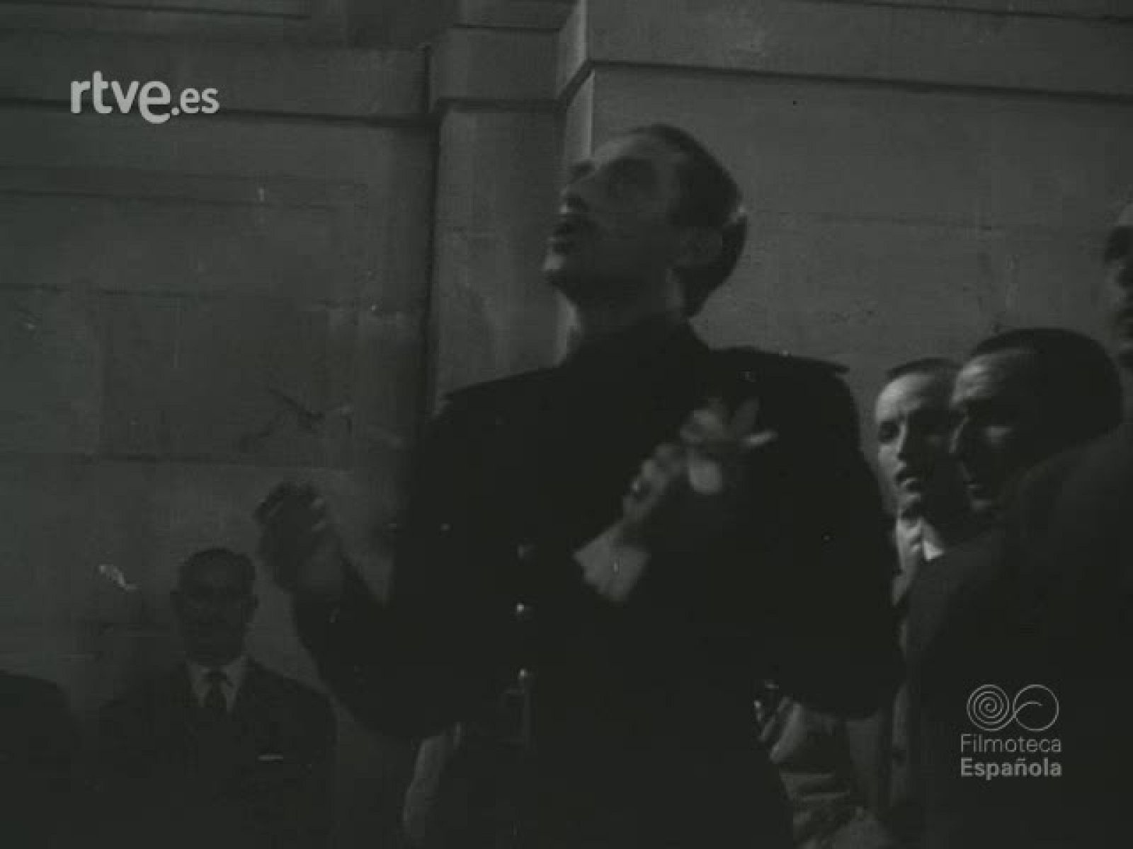 NOT N 589 B - NO-DO | Ver