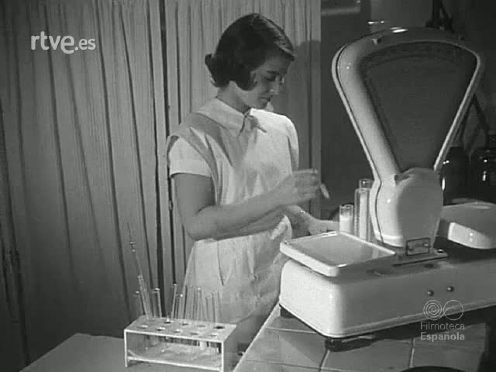 NOT N 738 A - NO-DO | Ver