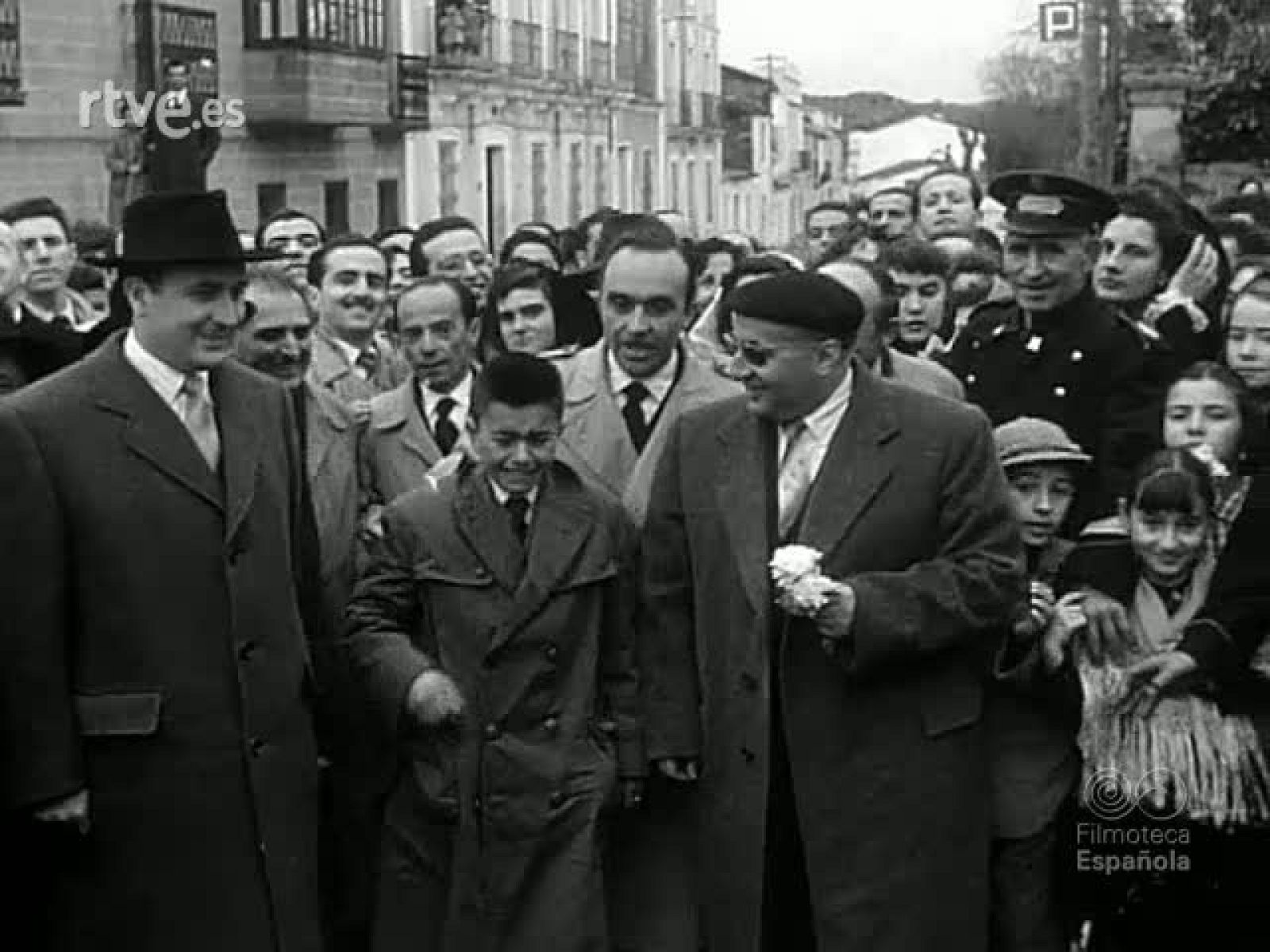 NOT N 739 A - NO-DO | Ver