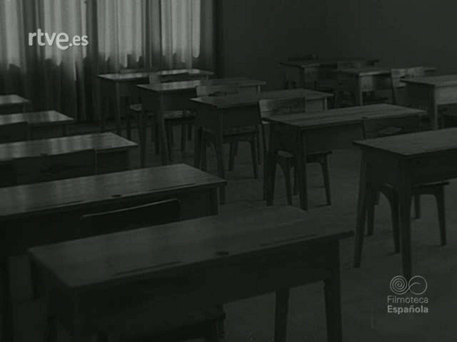 NOT N 702 B - NO-DO | Ver