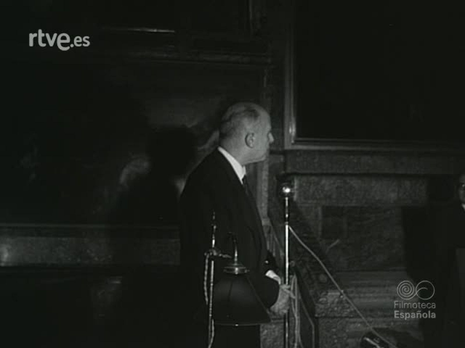 NOT N 702 A - NO-DO | Ver