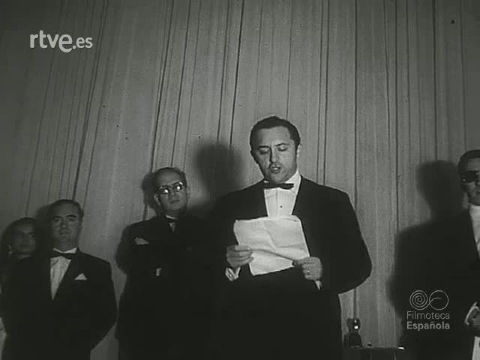 NOT N 1353 A - NO-DO | Ver