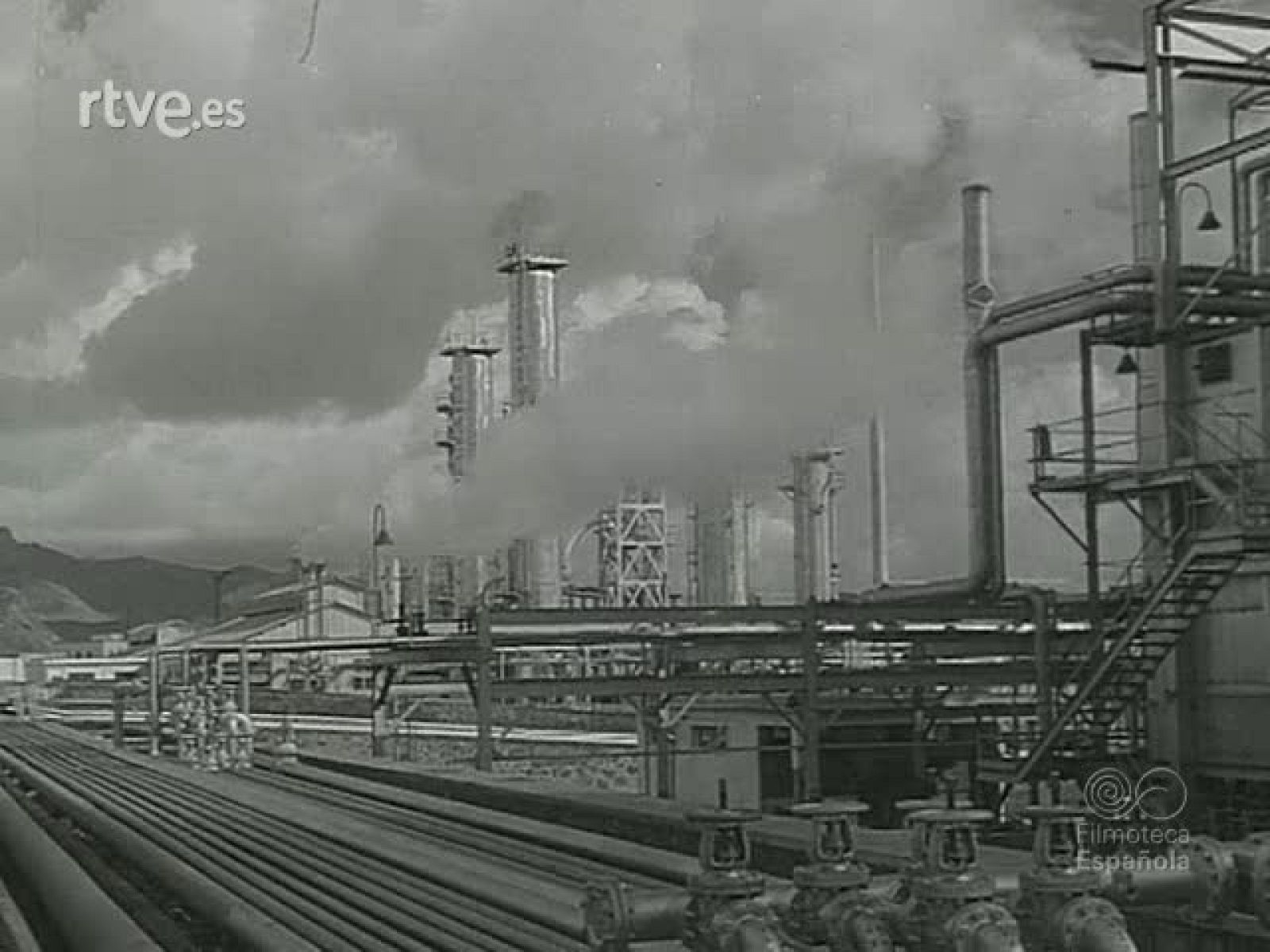 NOT N 779 B - NO-DO | Ver