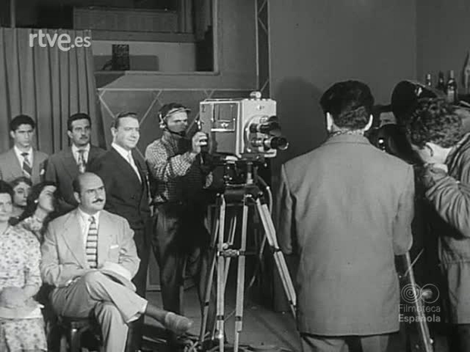 NOT N 730 B - NO-DO | Ver