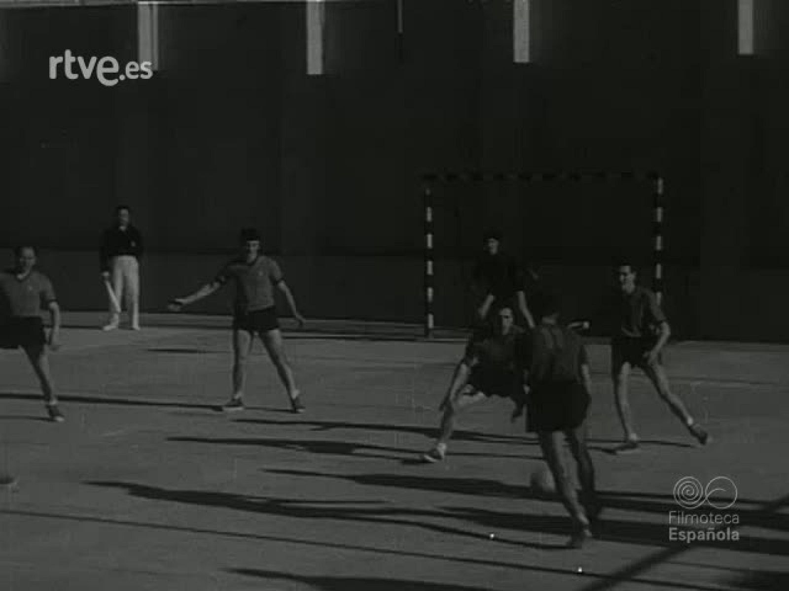 NOT N 731 A - NO-DO | Ver