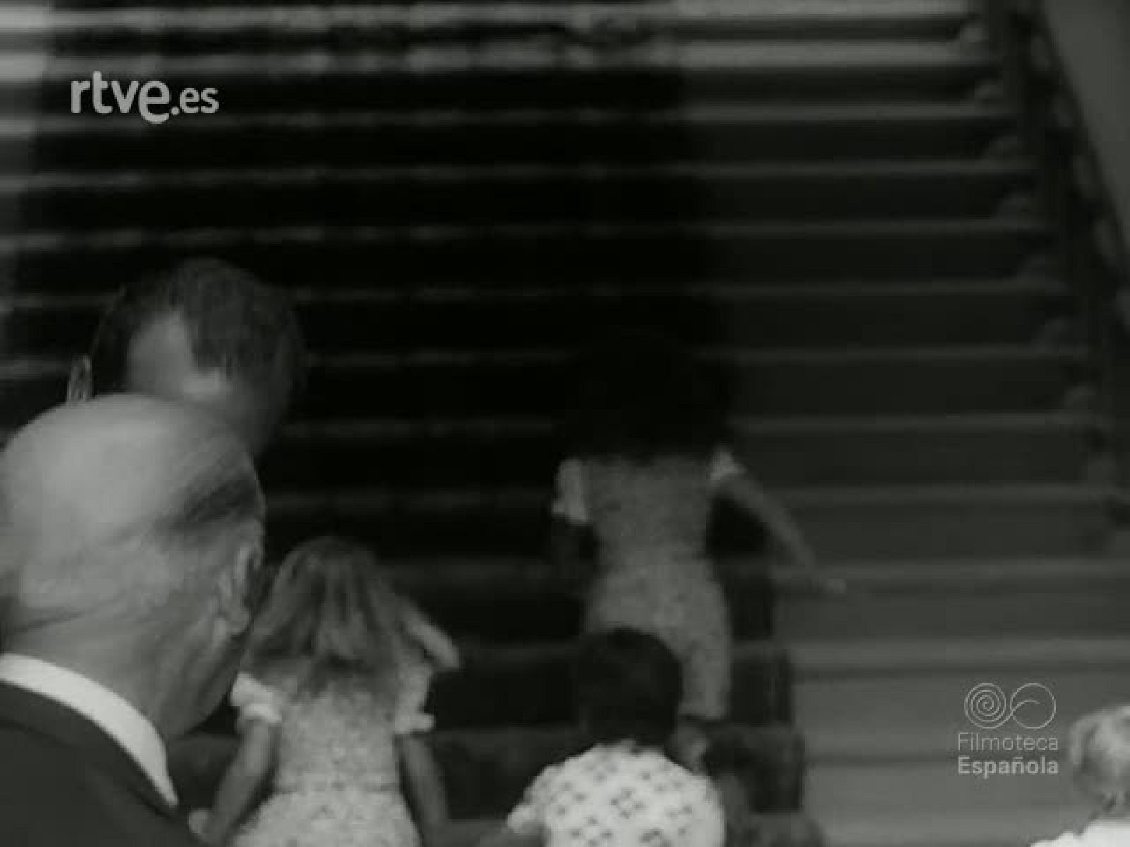 NOT N 1492 A - NO-DO | Ver