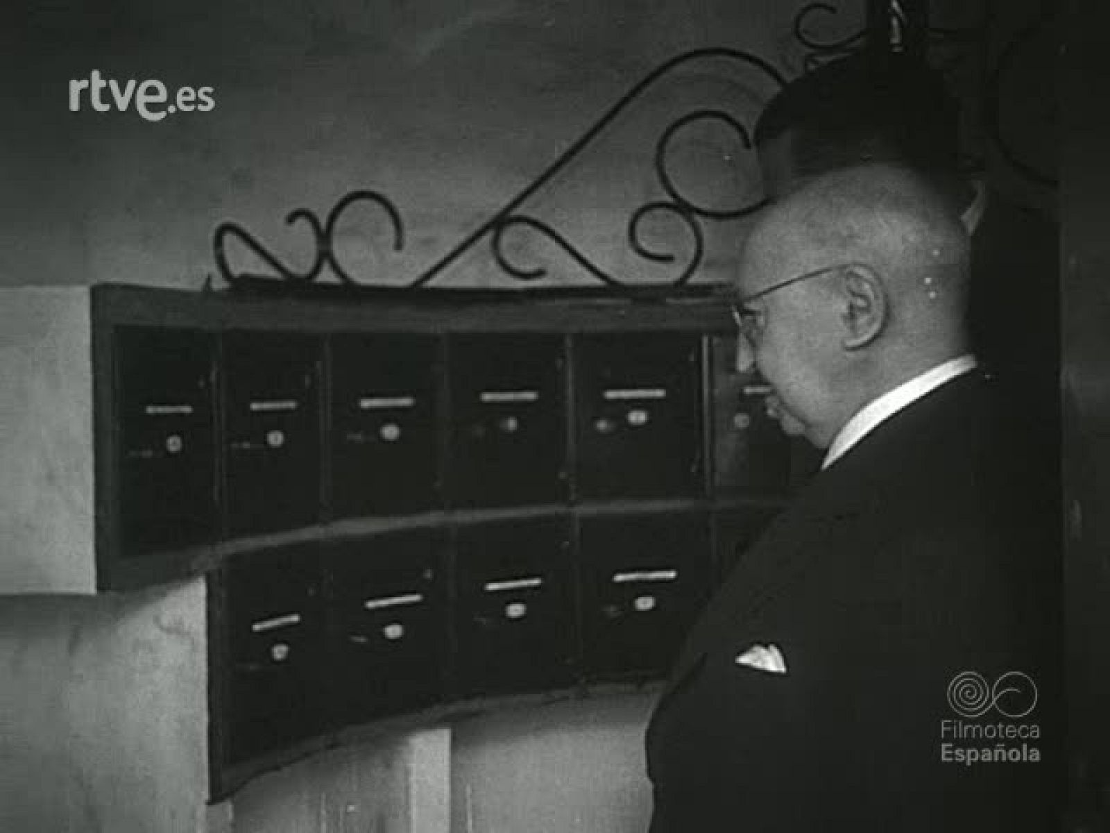 NOT N 681 A - NO-DO | Ver