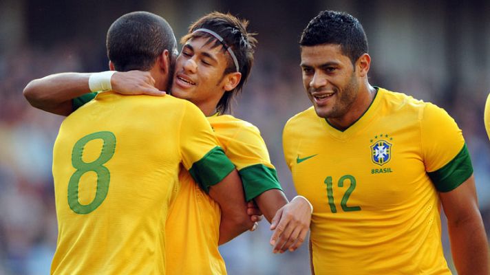 Telediario 1 - Neymar guía a Brasil hacia la victoria ante Reino Unido