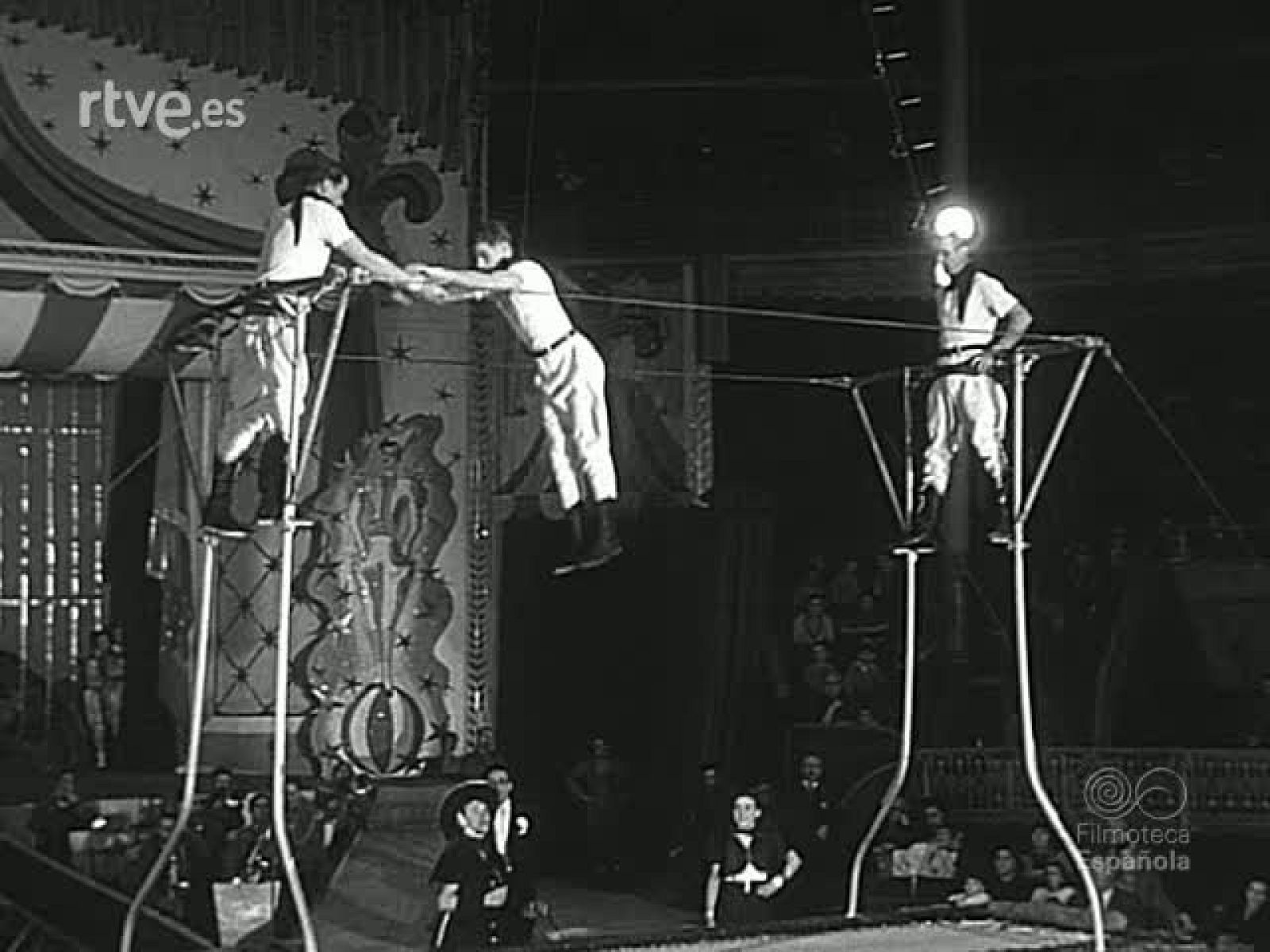 NOT N 729 B - NO-DO | Ver