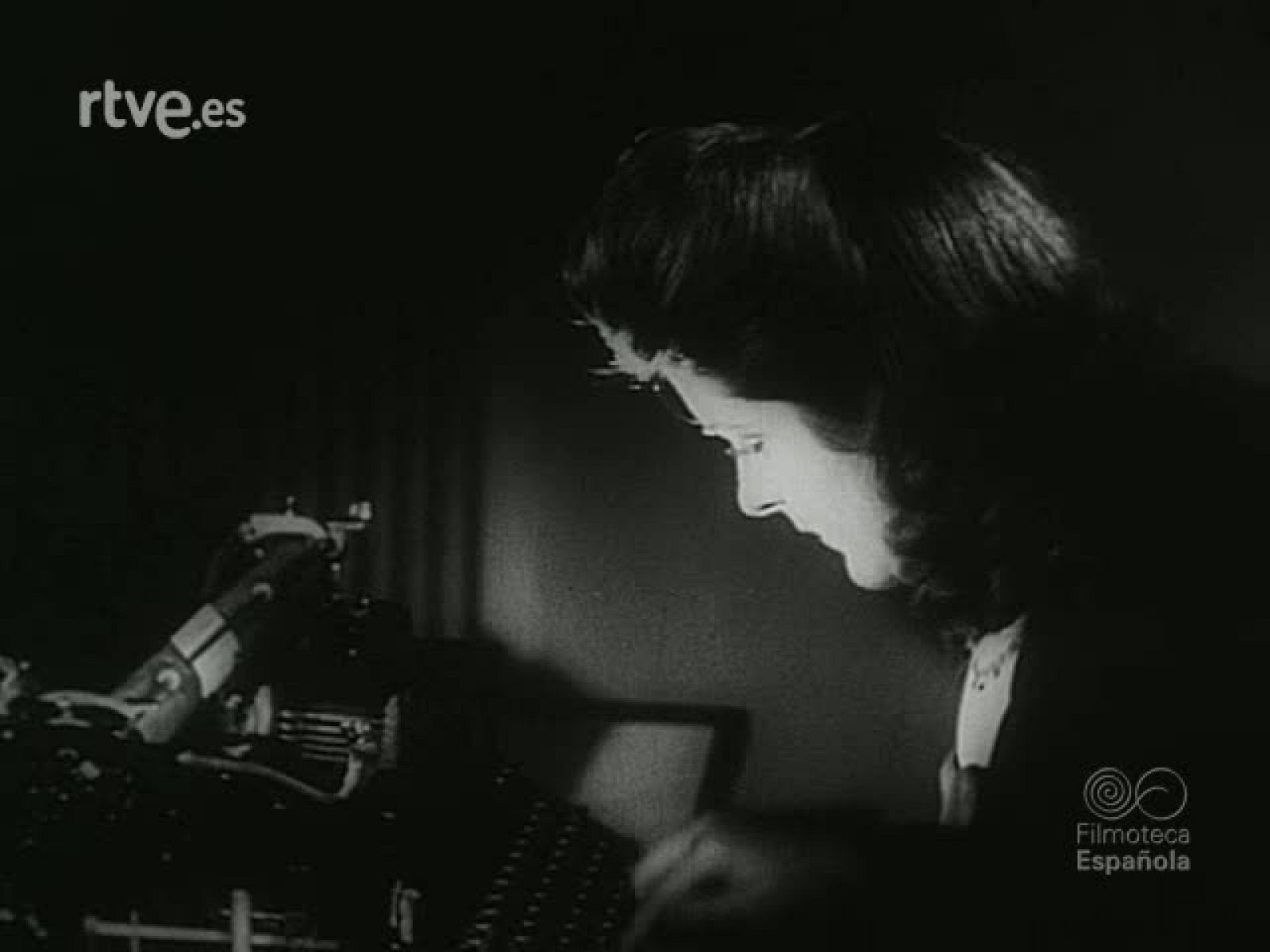 NOT N 105 B - NO-DO | Ver