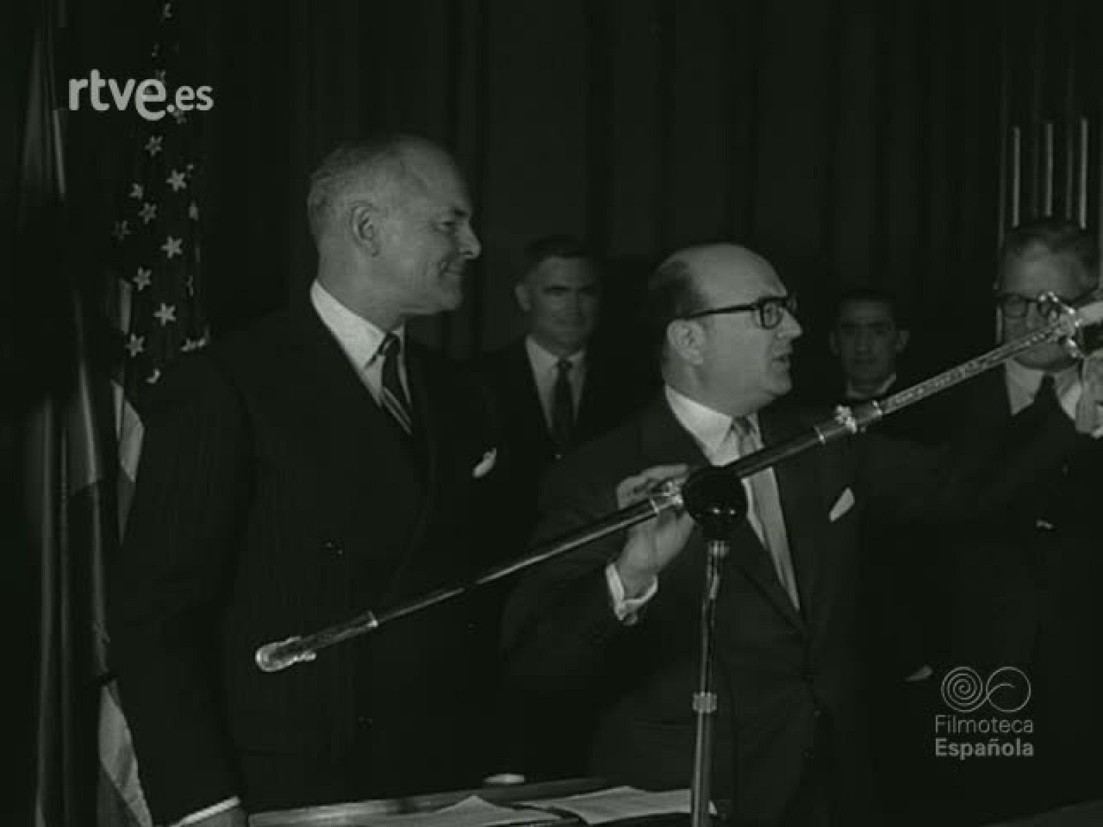 NOT N 954 B - NO-DO | Ver