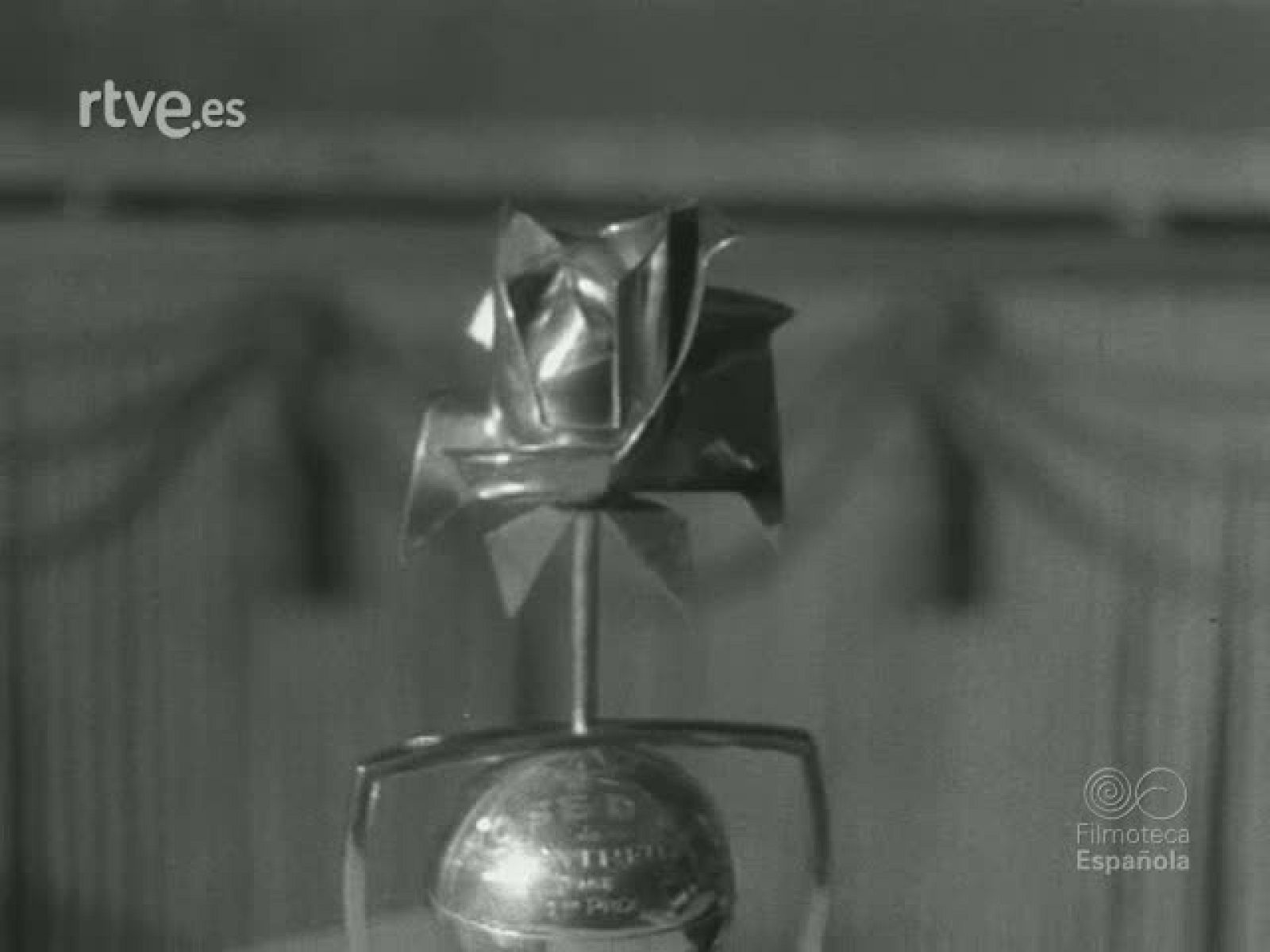 NOT N 1334 B - NO-DO | Ver