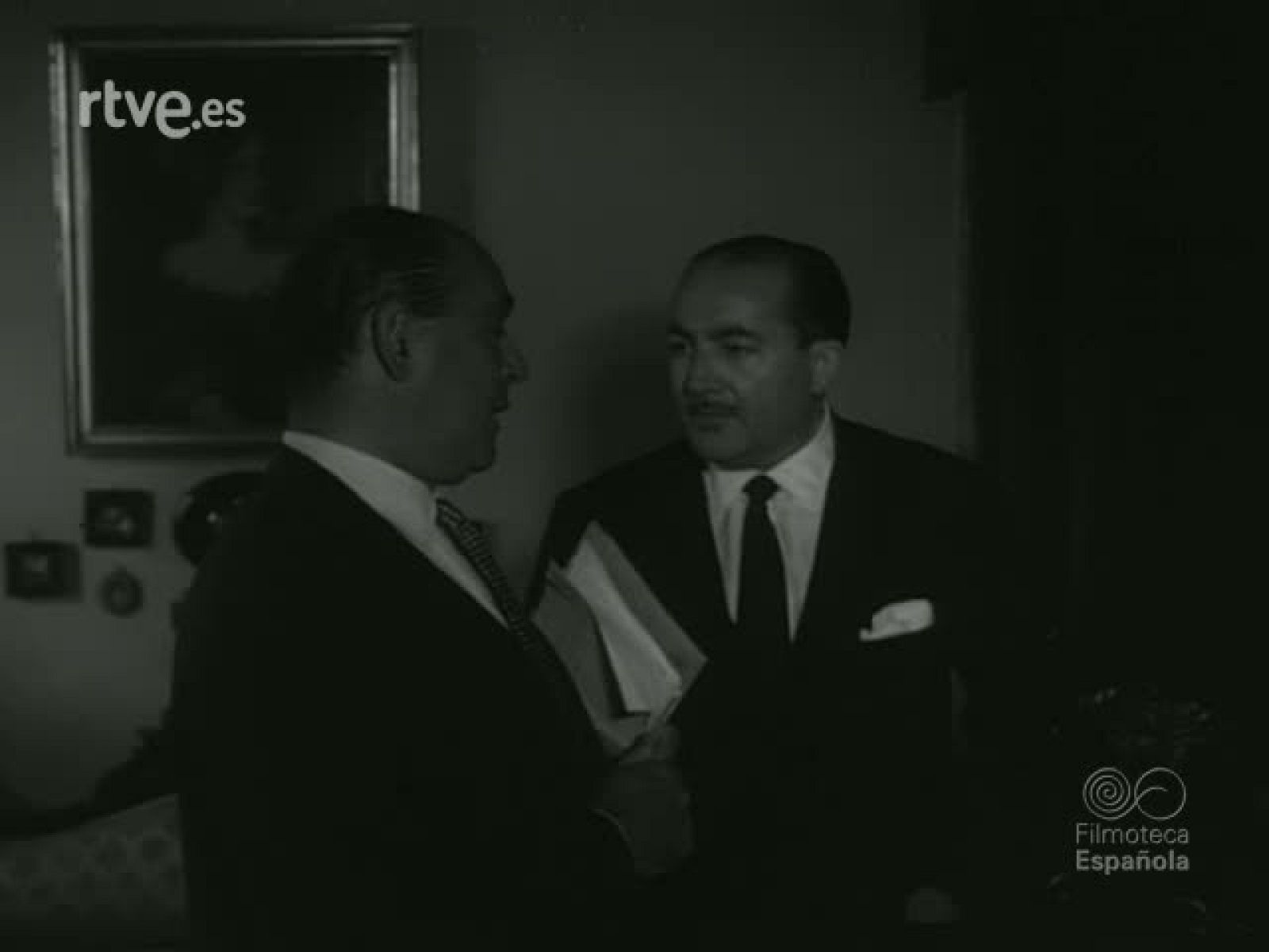 NOT N 768 B - NO-DO | Ver