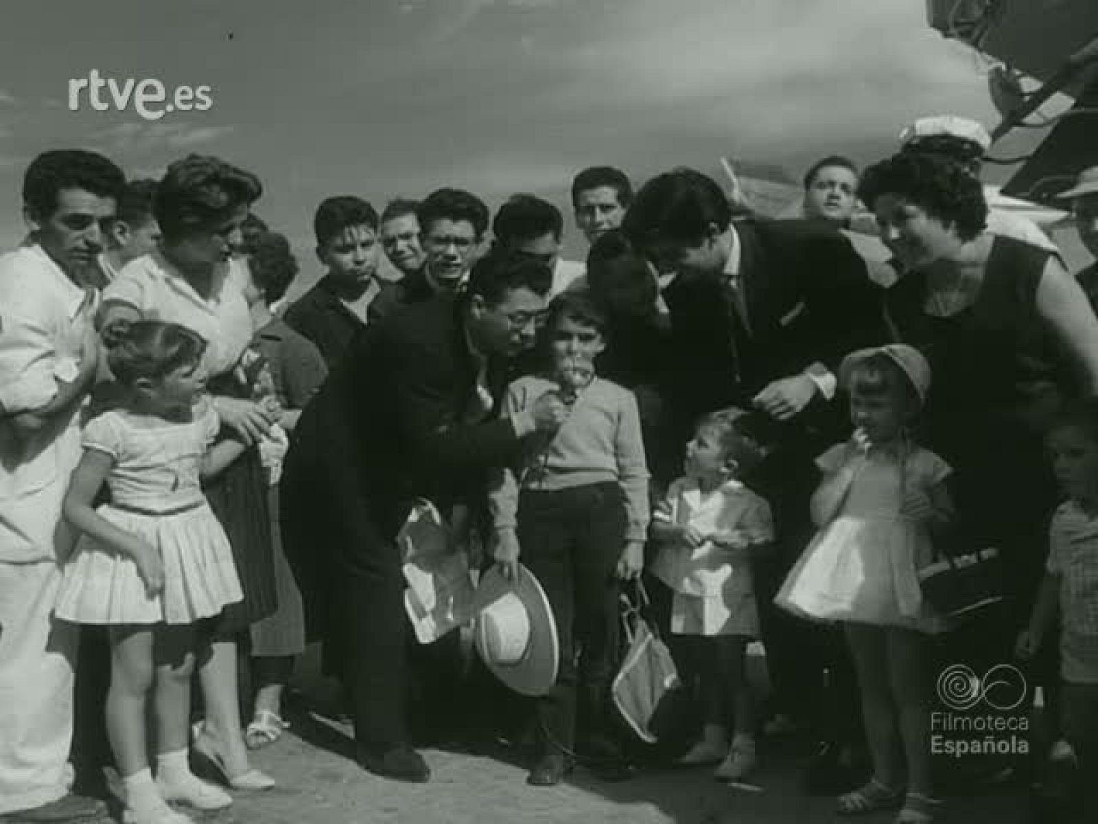 NOT N 869 A - NO-DO | Ver