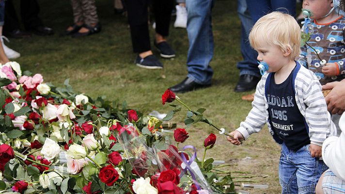 Telediario 1 - Telediario 2 en 4' - 22/07/12