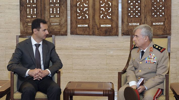 Telediario 1 - Asad vuelve a aparecer