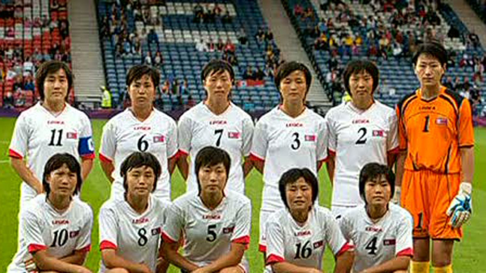 Confunden la bandera de Corea del Norte con la del Sur