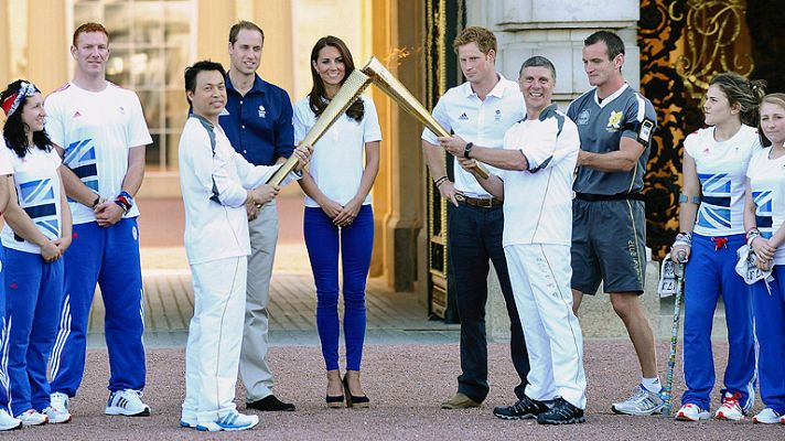 Telediario 1 - La antorcha descansará por fin esta noche