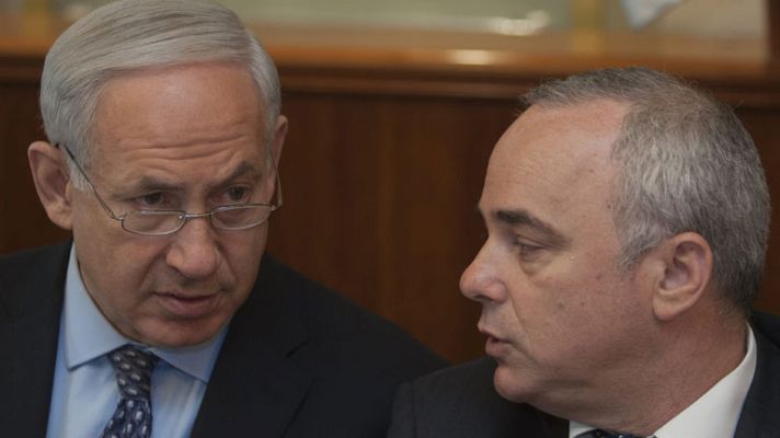 Telediario 1 - Israel observa a Siria