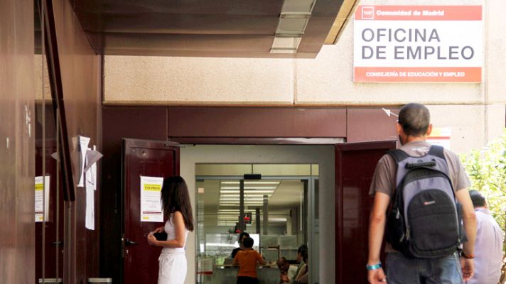 Informativo 24h - El paro baja en 27.814 personas y suma cuatro meses de descensos