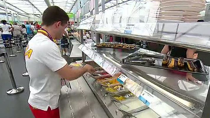 Telediario 1 - La vuelta gastronómica al mundo en la Villa Olímpica de Londres