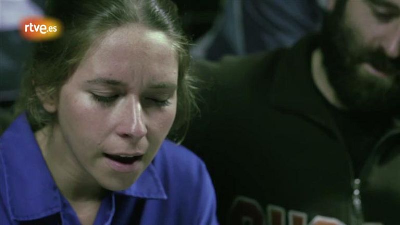 La cantaora Rocío Márquez en el pozo minero de Santa Cruz del Sil en León