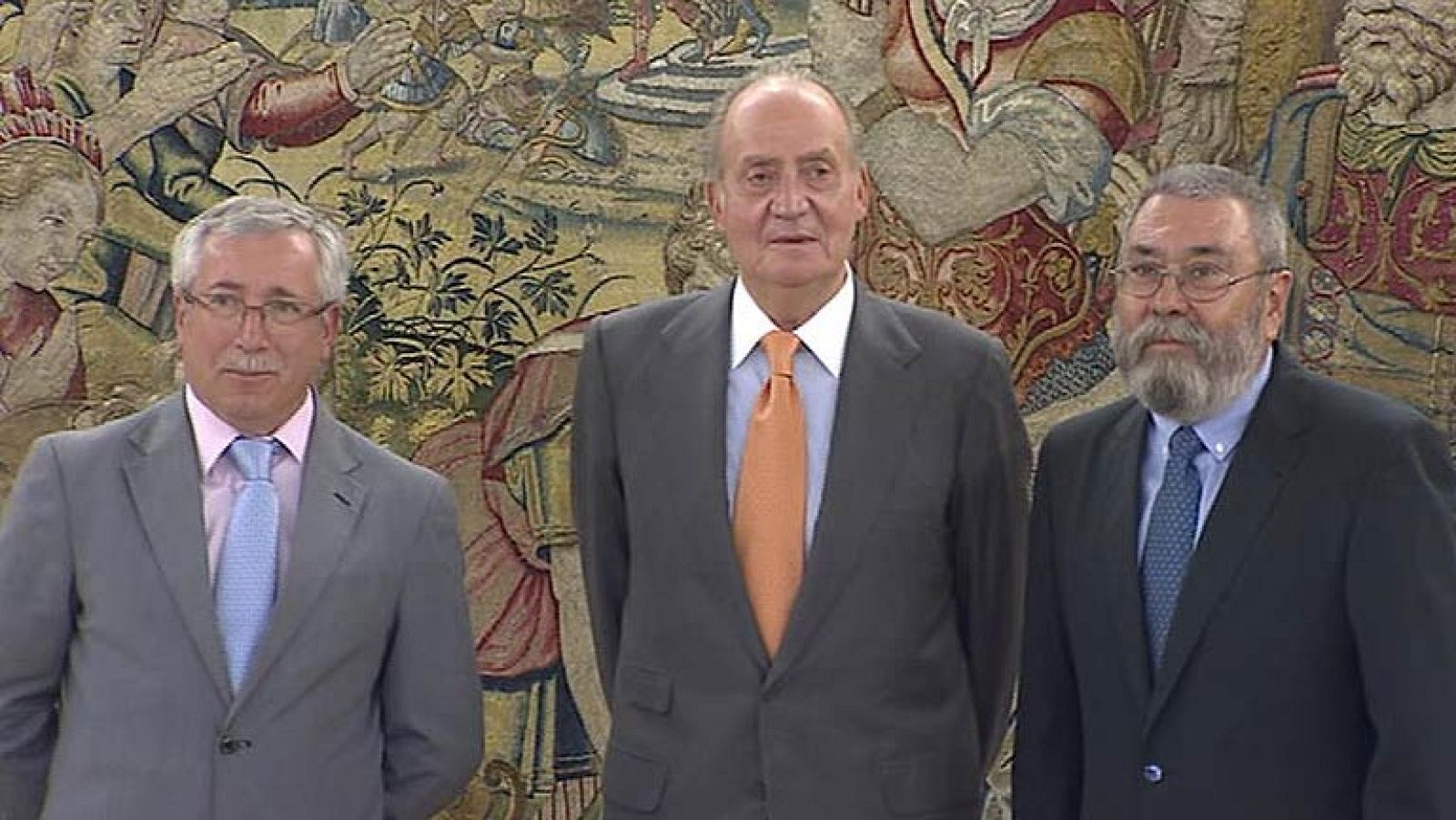 El rey se reúne con Toxo y Méndez