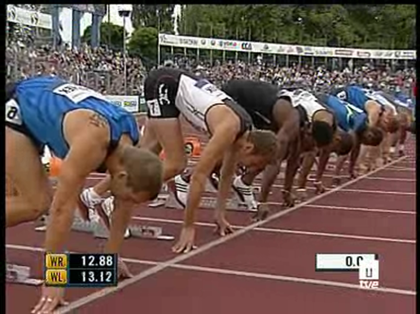 El atleta cubano hace un regoistro de 12,87" segundos en los 110 metros vallas, logrando el nuevo récord del mundo.