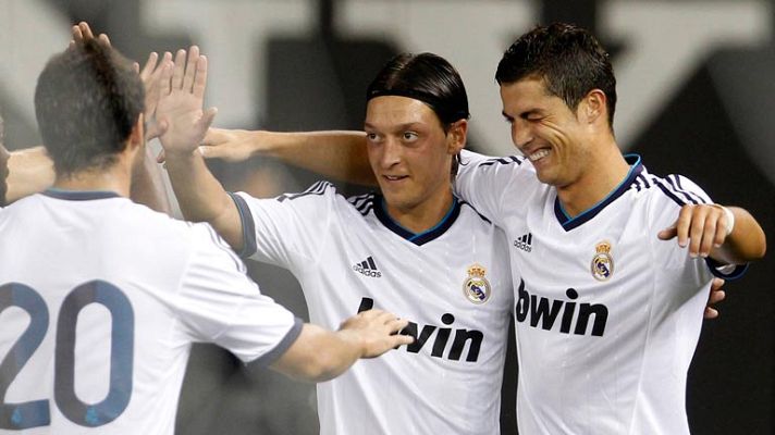 Telediario 1 - "Manita" del Real Madrid al Milan en Nueva York