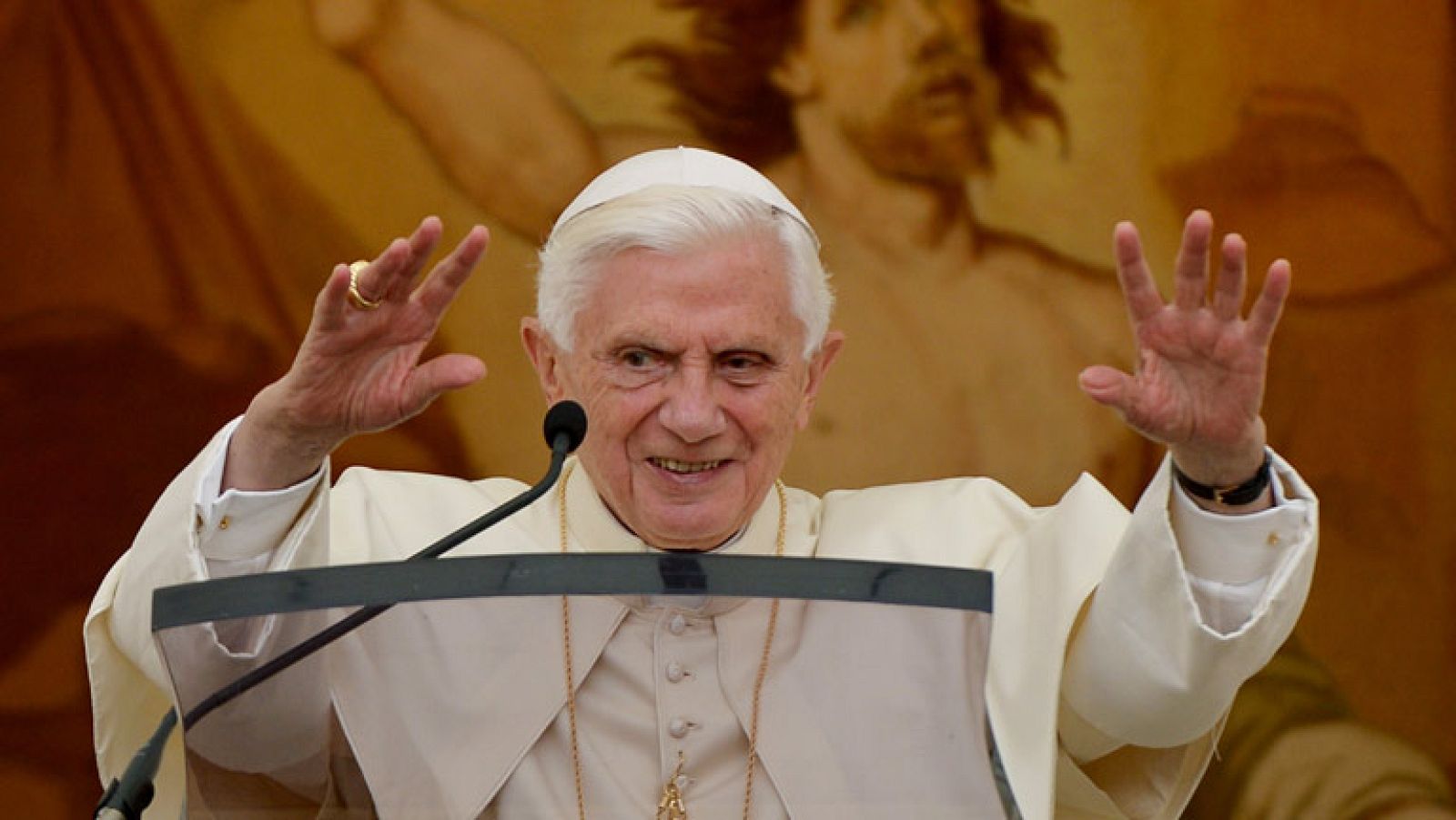 El Vaticano juzgará al mayordomo del Papa y a un cómplice por la filtración de documentos oficiales