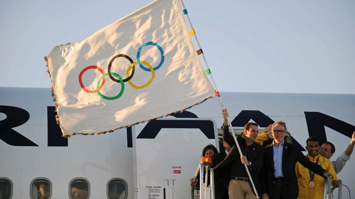 Informativo 24h - La bandera olímpica llega a Río, sede de los Juegos en 2016