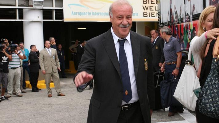 Telediario 1 - La Roja se mide al "Huracán Azul" del Caribe