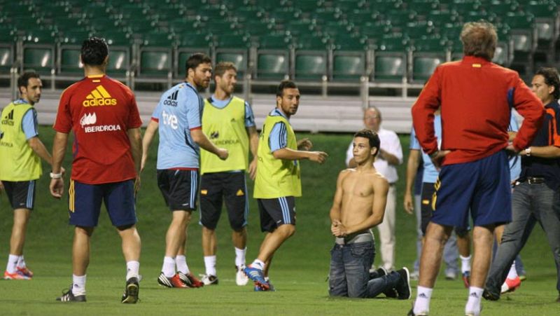 Gran ambiente y espontáneos en Puerto Rico para ver a la Roja