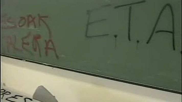 Telediario 1 - Muchos exiliados vascos piden recuperar el derecho al voto en su comunidad de origen