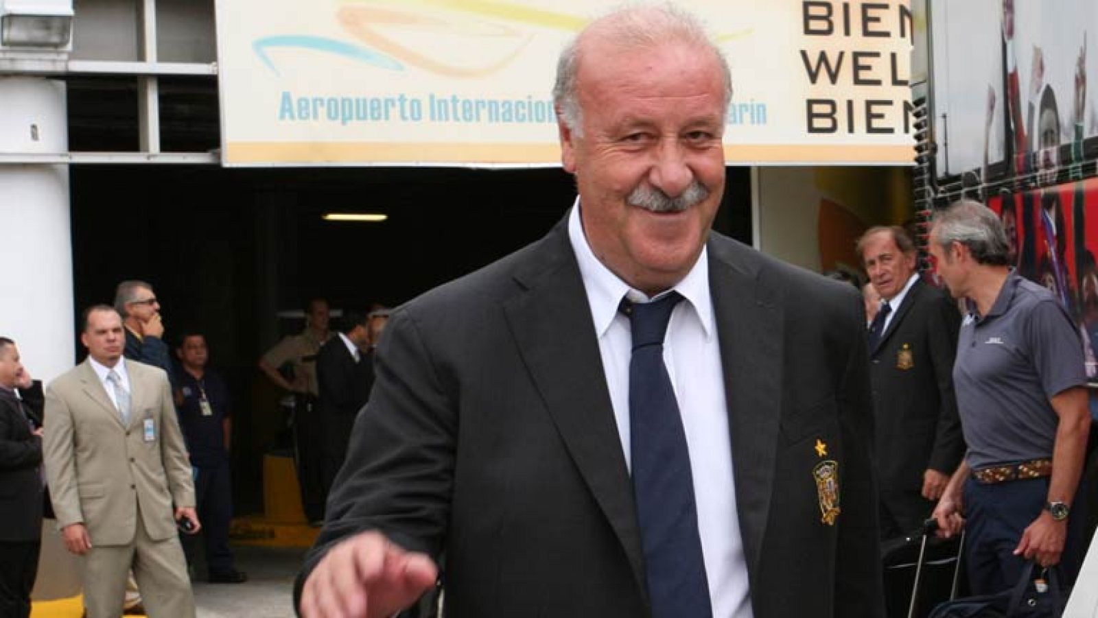 Del Bosque iguala a Clemente en partidos como seleccionador | Ver