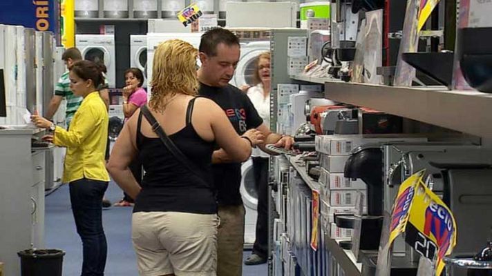 Telediario 1 - Estrategias ante la subida del IVA