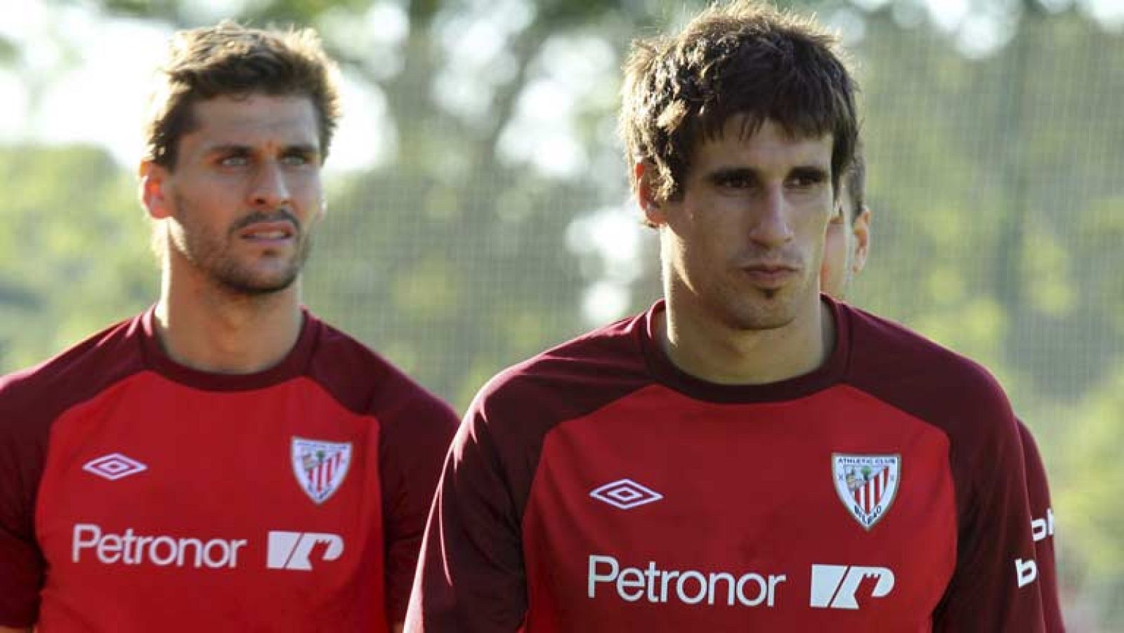 El Bayern de Munich cierra filas en torno a Javi Martinez. El presidente de honor, Franz Beckenbauer, ha asegurado que su club se puede permitir el lujo de pagar 40 millones de euros por el jugador del Athletic.