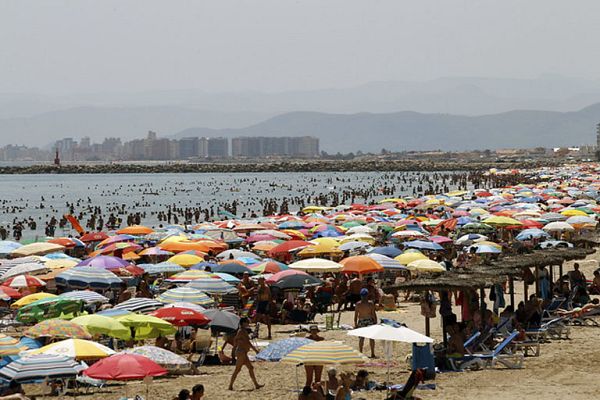 Telediario 1 - Precauciones para viajar