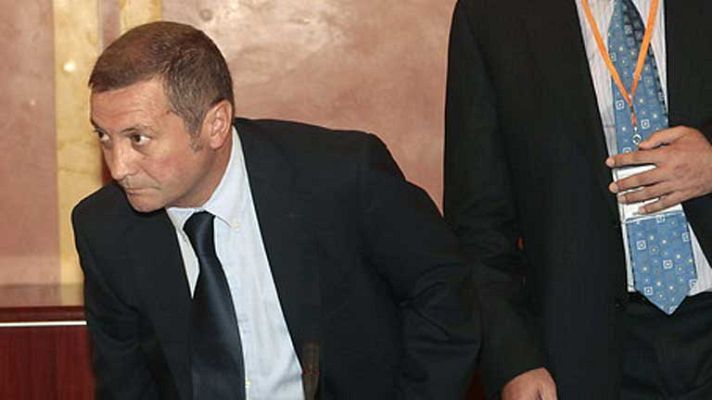 Telediario 1 - 60 imputados en los ERE falsos