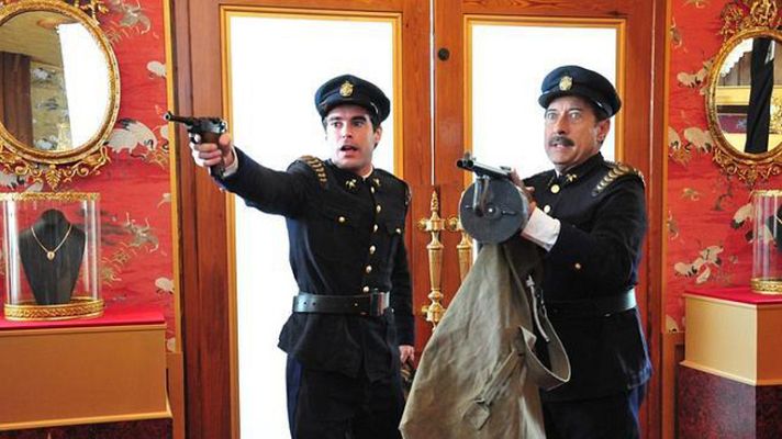 Cultura en Rtve.es - Días de cine: Tráiler de '¡Atraco'!, la nueva película de Eduard Cortés que triunfa en Argentina