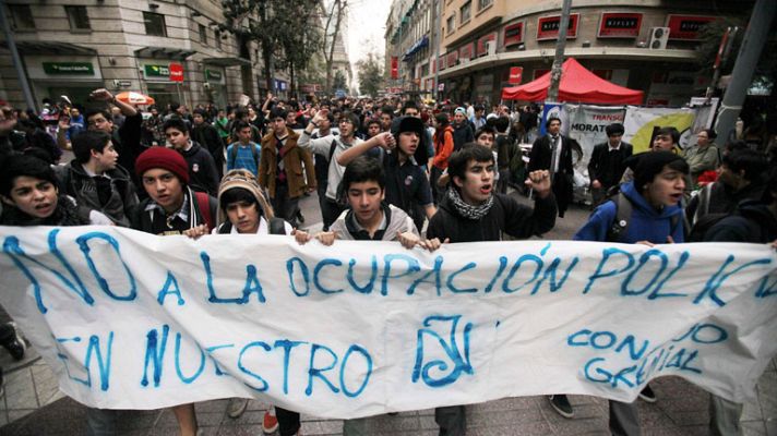 Informativo 24h - Los estudiantes chilenos continúan con sus ocupaciones de institutos