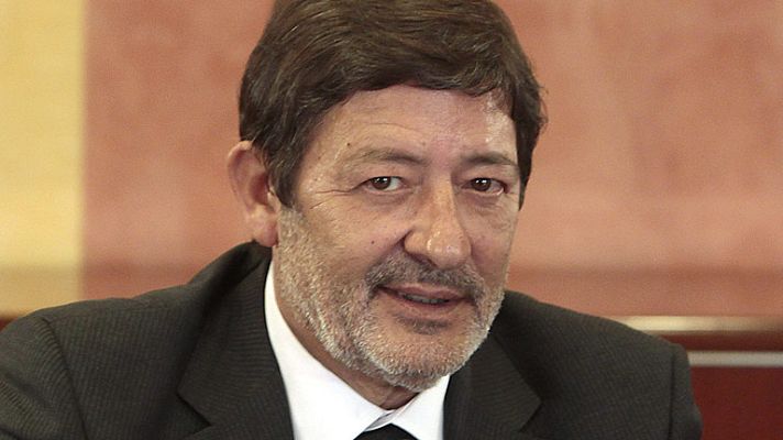  - Guerrero niega haber malgastado dinero público en fiestas y en drogas