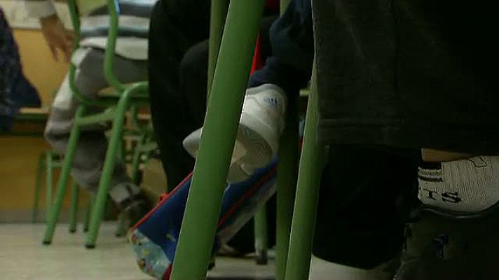 Telediario 1 - Wert no descarta cambiar la ley para que los colegios por sexos puedan ser concertados