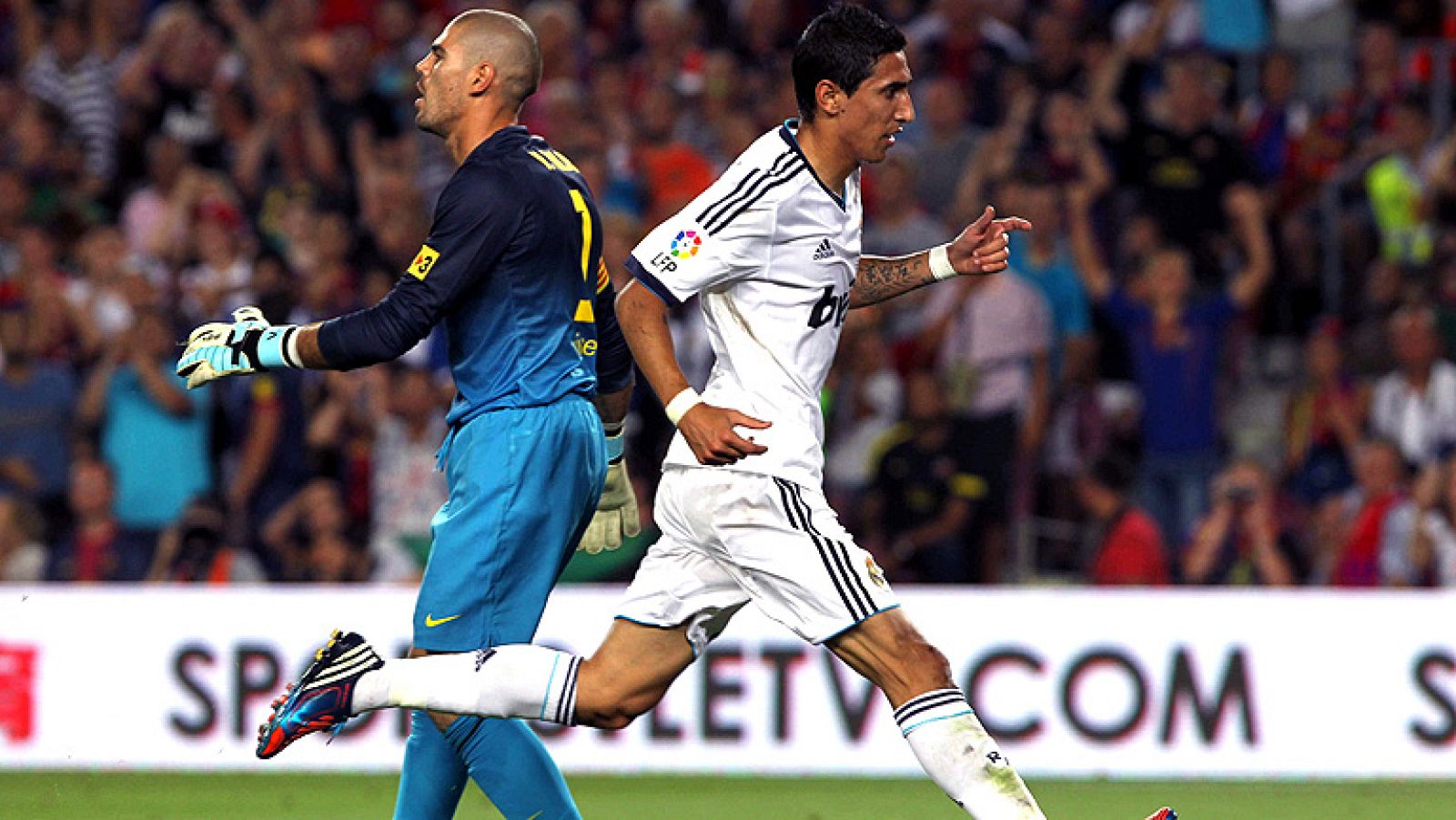 En un minuto se pasó en el Camp Nou del 4-1 al 3-2. El error de Valdés ante Di maría deja la eliminatoria abierta para el partido de vuelta.