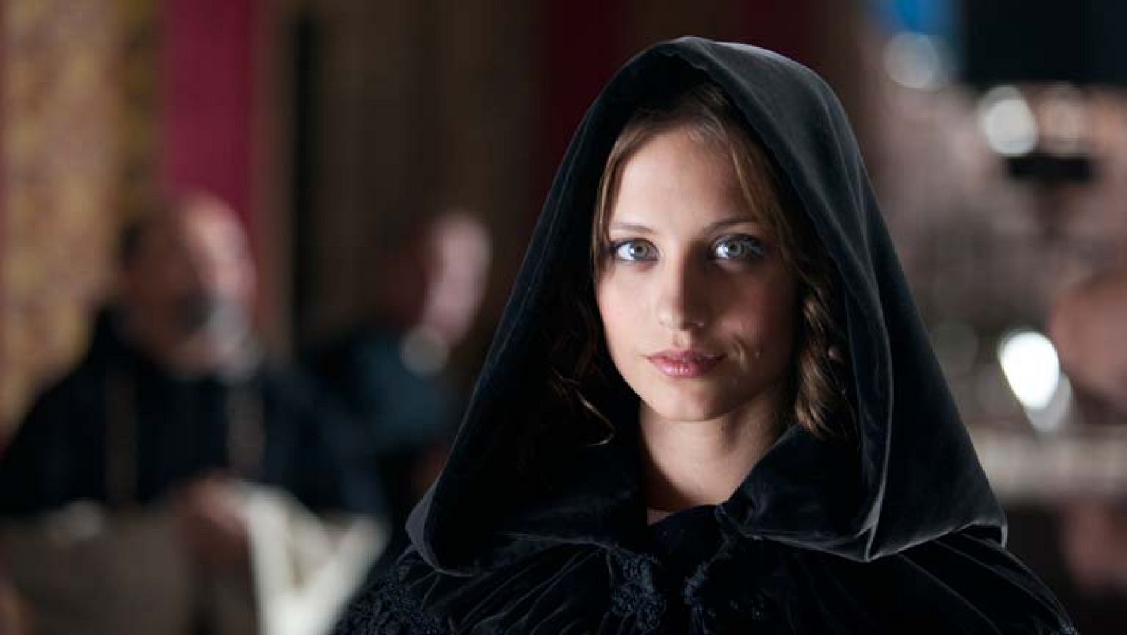 Promo de 'Isabel': muy pronto en La 1 - Isabel | Ver