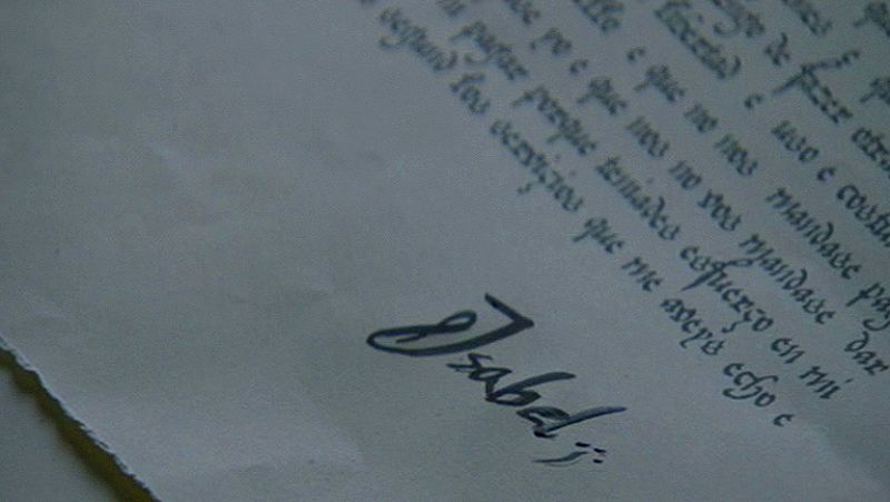 Isabel - Isabel firma como reina