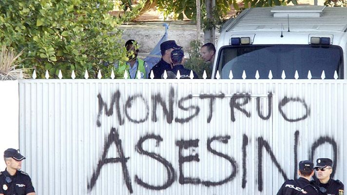 Telediario 1 - Bretón acude a un nuevo registro a la finca de Las Quemadillas