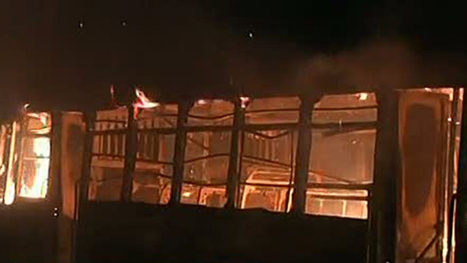 Una ola de violencia se cobra la vida de 24 personas en la ciudad paquistaní de Karachi