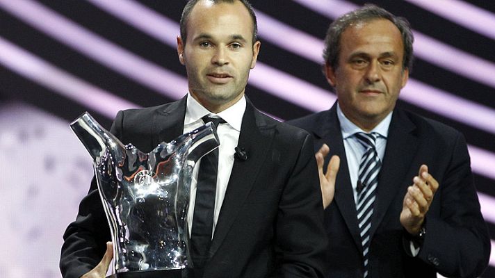 Telediario 1 - Iniesta, el mejor de Europa