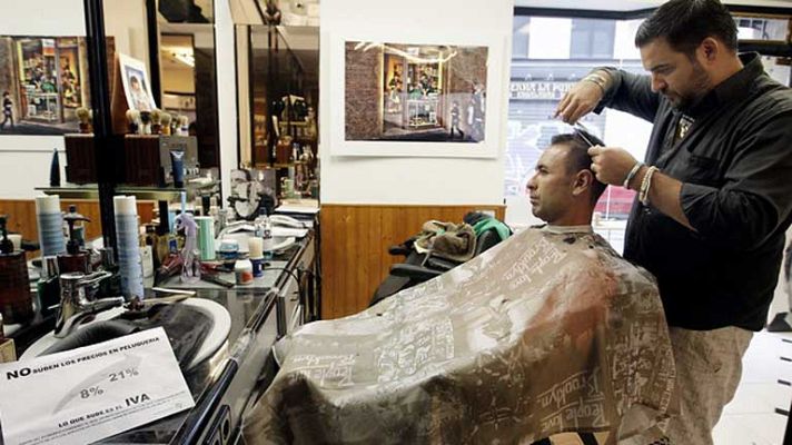 Telediario 1 - Subida del IVA